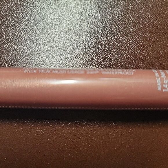 24 Hour Wear Aqua Resist Smoky Shadow Shimmery Eye Stick #15 Quartz - NEW SEALED - Picture 2 of 5